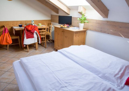 Apartament 2-pokojowy 4-osobowy na poddaszu