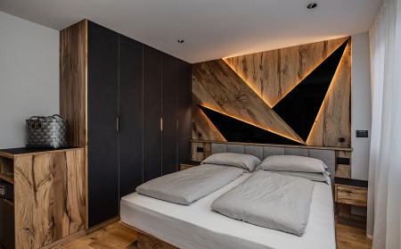 Dolomite Suite Back Side