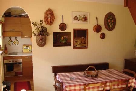 Apartament 8