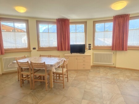 Apartament 24