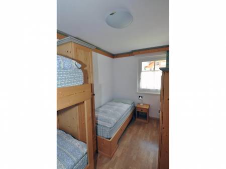 Apartament 230