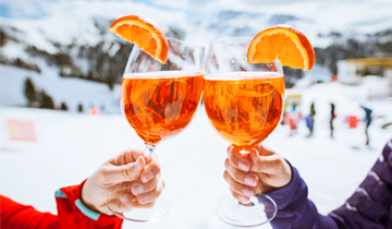 Aperol Spritz – król włoskich drinków