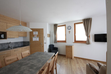 Apartament 3-pokojowy na 1 piętrze