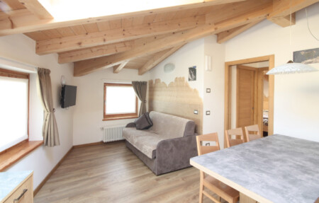 Apartament 3-pokojowy na poddaszu