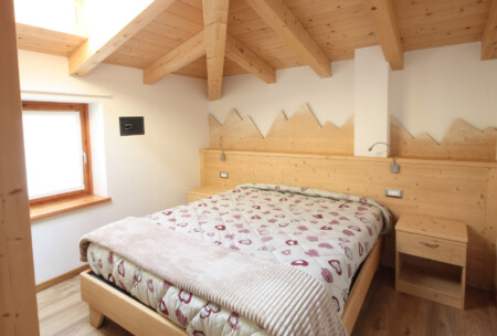 Apartament 3-pokojowy na poddaszu