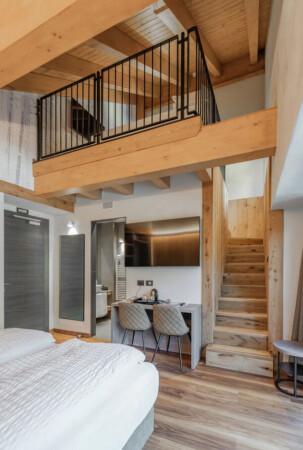 Roof Family Suite