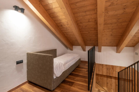 Luxury Spa Suite