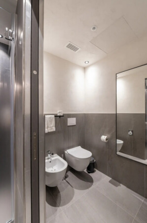 Luxury Spa Suite