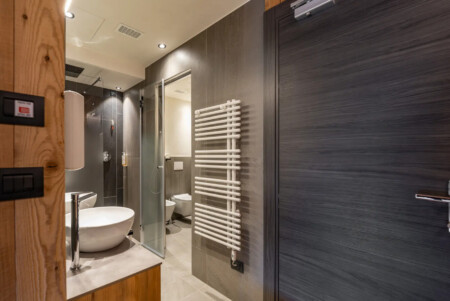 Luxury Spa Suite