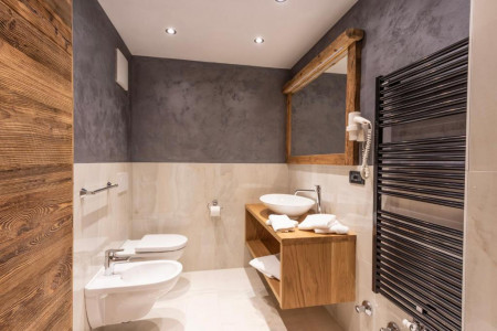 Villa Adler Alpine Residence - Luksusowy junior suite