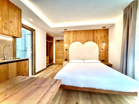 Studio Romantic Superior