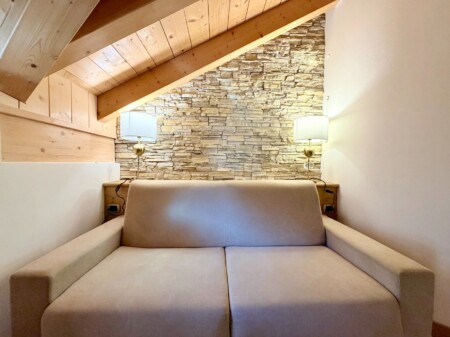 Apartament Attic Superior