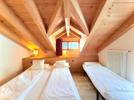 Apartament Attic Superior