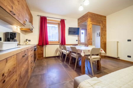 Apartament 3-pokojowy nr 1