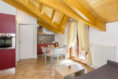 Apartament 2-pokojowy z balkonem