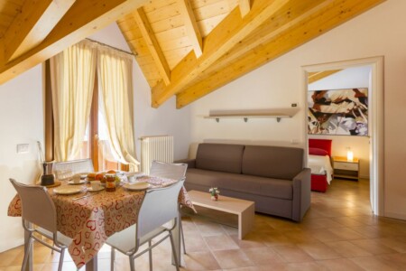 Apartament 2-pokojowy z balkonem