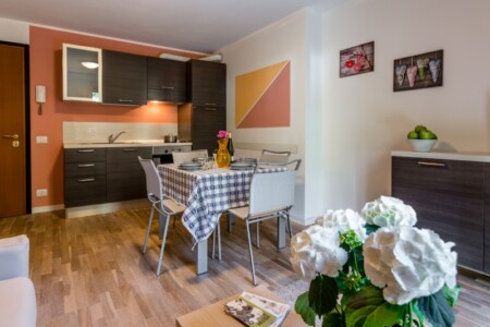 Apartament 2-pokojowy z ogrodem