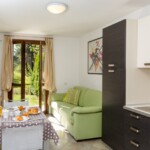 Apartament 2-pokojowy z ogrodem